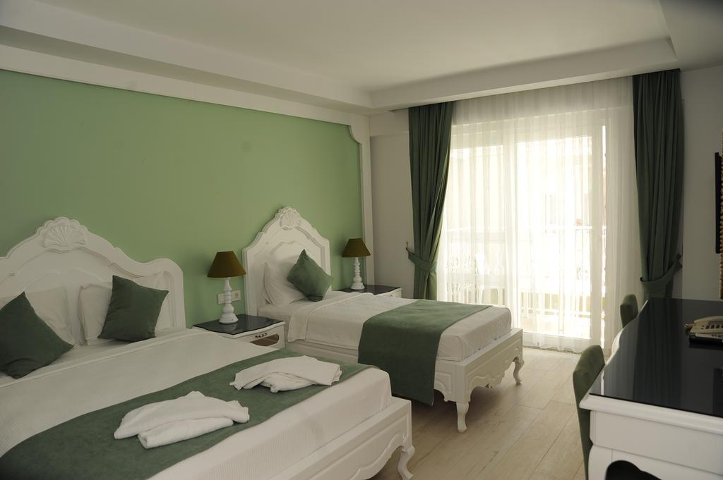 Montebello Deluxe Hotel Oludeniz Exterior foto