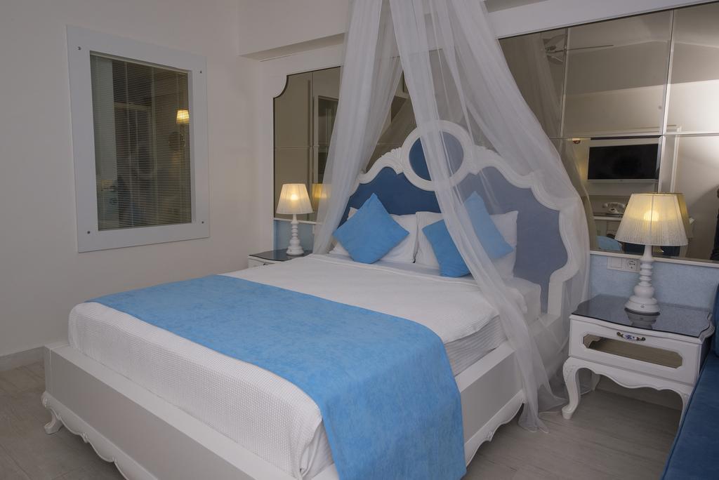 Montebello Deluxe Hotel Oludeniz Exterior foto